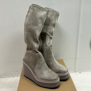 Naked Feet Apex Greige